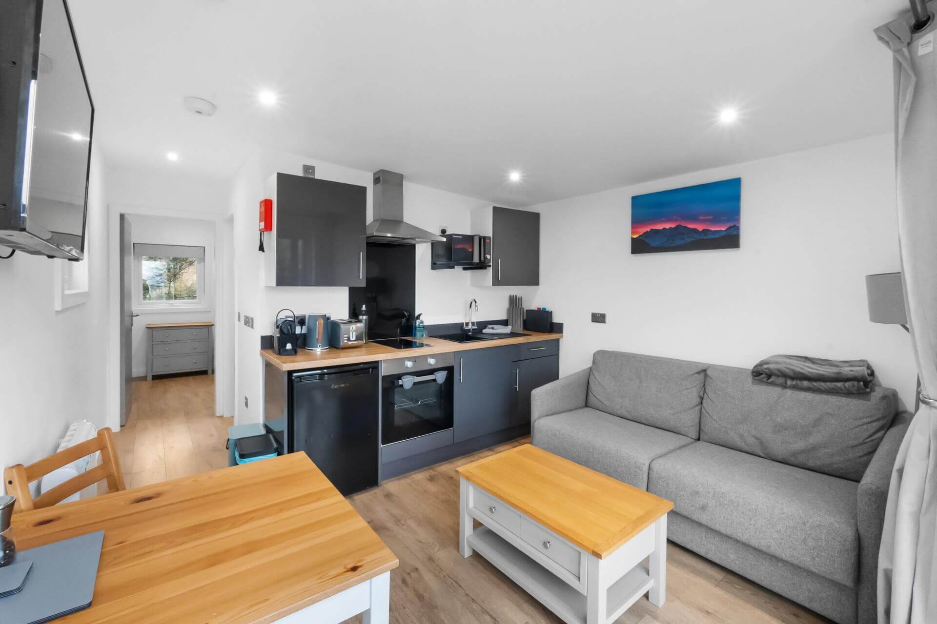 Spacious living area and kitchen