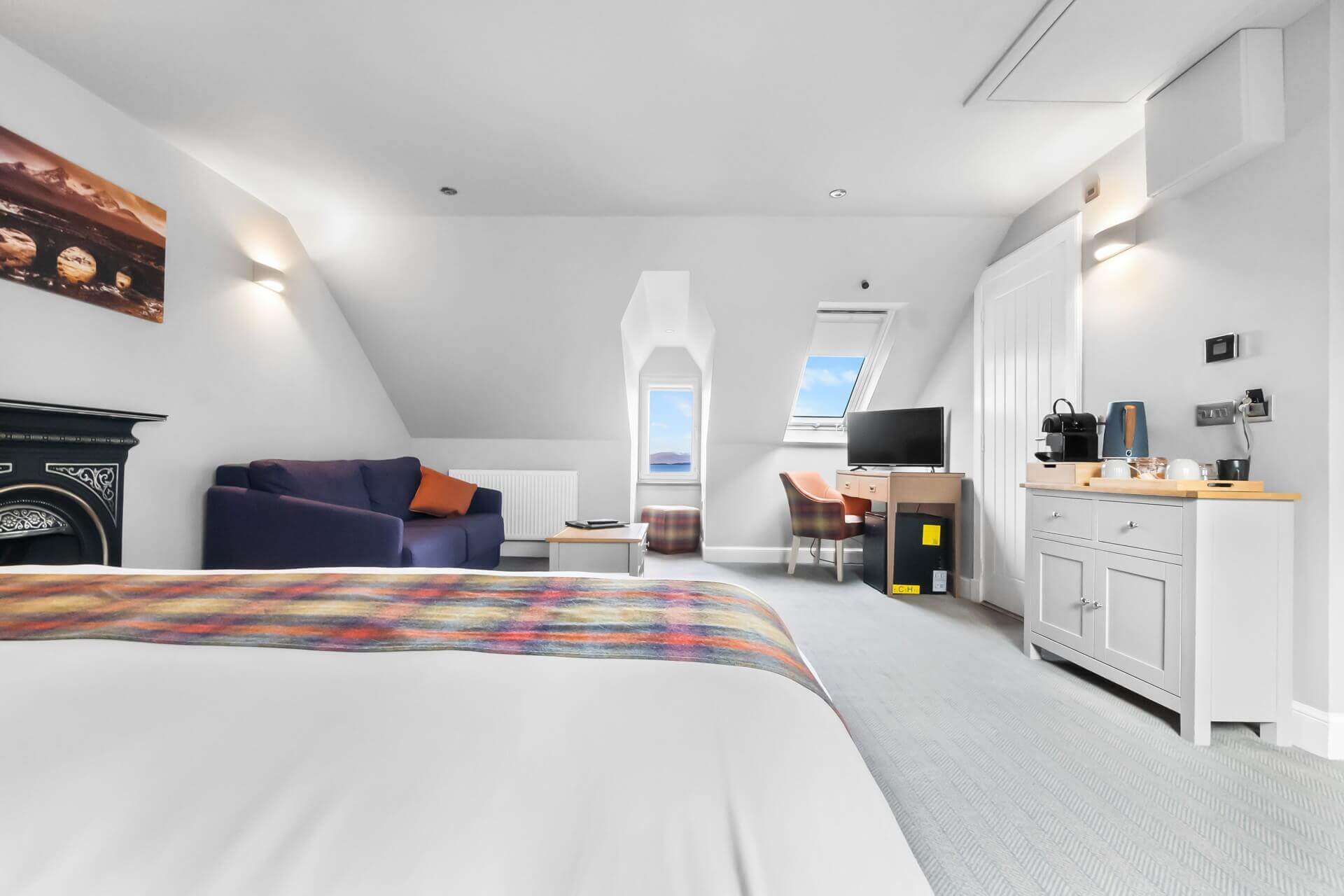 Luxury room at The Manse Hotel